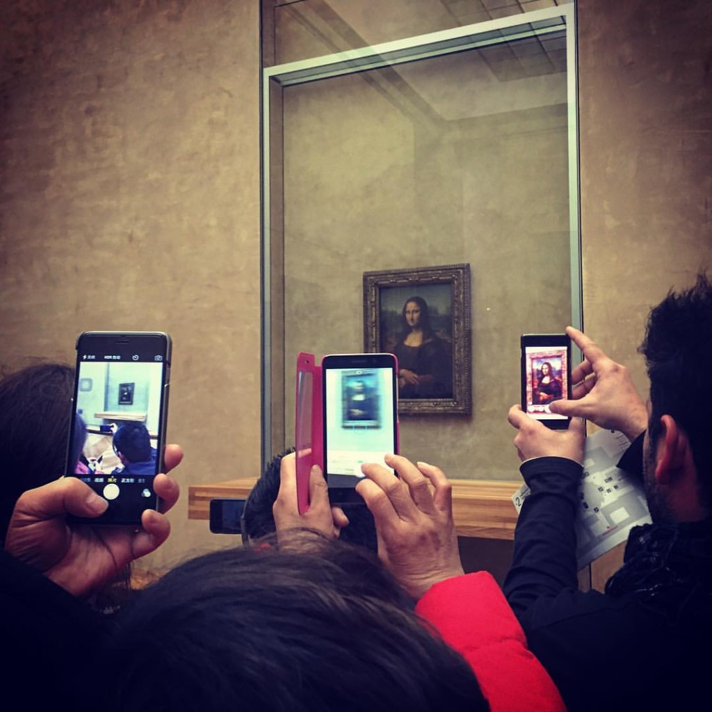 Paris travel blog - Mona Lisa