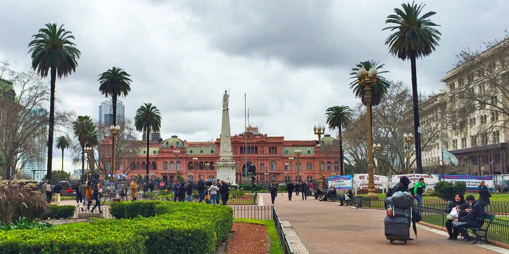 Buenos Aires Travel Blog - Things to do - Plaza de Mayo