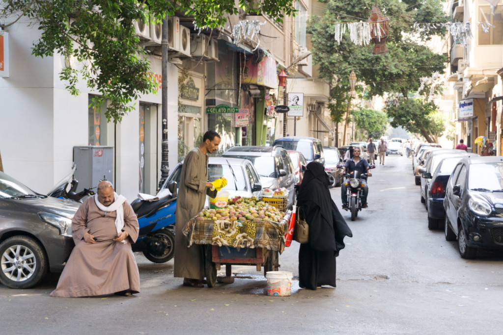 Cairo Travel Blog - Cairo Scenes - Zamalek Fruit Vendor