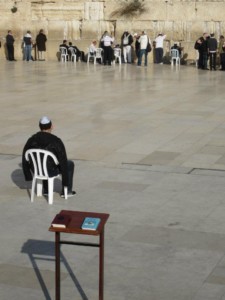 Jerusalem Travel Blog - Israel - Prayer