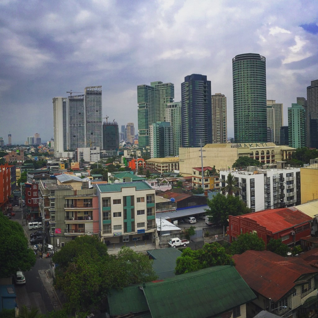 Manila Travel Blog - the Philippines - Skyline
