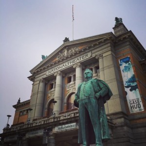 Oslo Travel Blog - Norway Pictures - Theatre