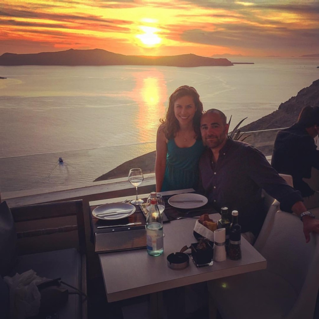 Santorini Travel Blog - Greece Pictures - Sunset Dinner